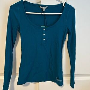 Guess shirt - new with tags